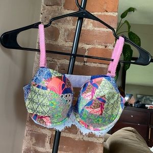 32DD Dream Angels Victoria’s Secret Bra